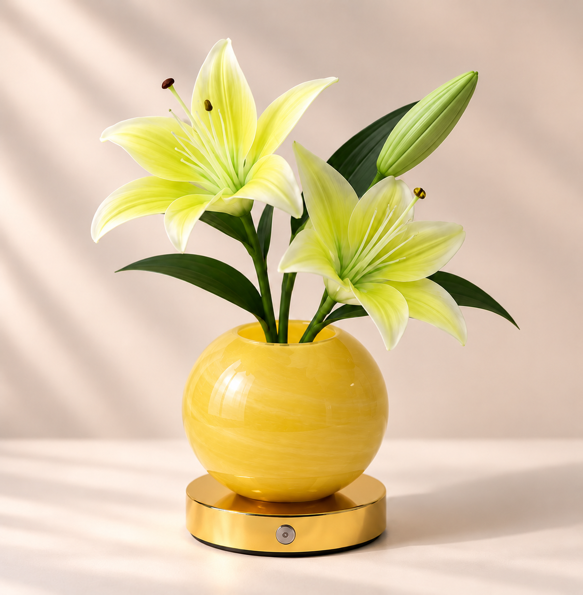 Lily Bloom Lamp
